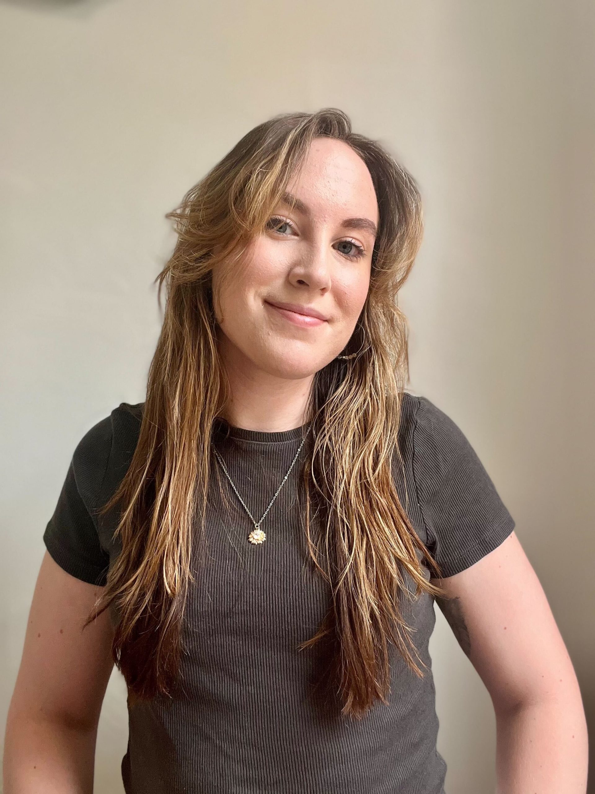 Aaron Sorkin prepara continuação de “The Social Network” e mira Jeremy Allen White e Mikey Madison - Imagem do artigo original