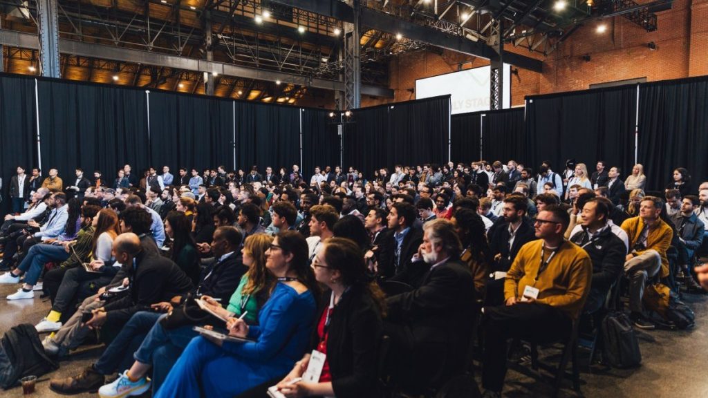 TechCrunch All Stage reúne hoje em Boston founders e investidores para um dia de debates e networking