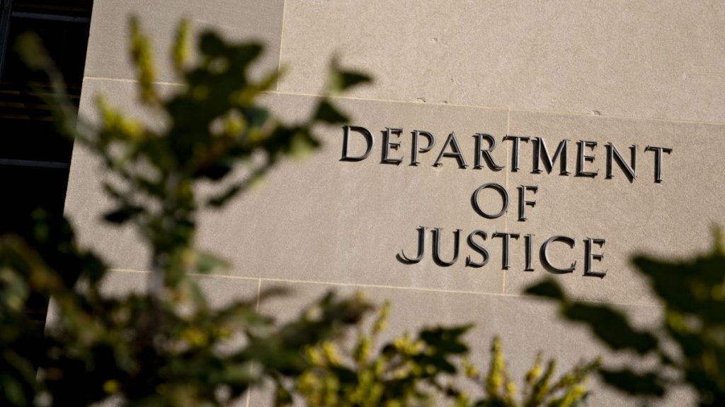 Ex-soldado do Exército dos EUA admite invasão de operadoras de telefonia e tentativa de extorsão