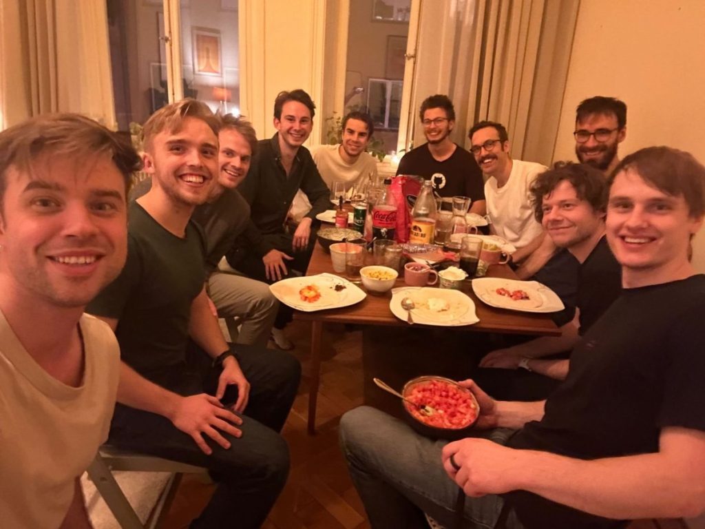 Startup sueca Lovable alcança status de unicórnio ao captar US$ 200 milhões oito meses após a fundação