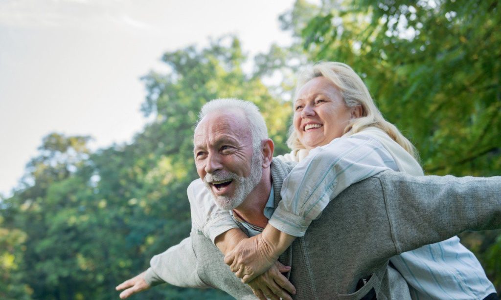 Estudo sueco revela que centenários adiam doenças graves e vivem com mais saúde