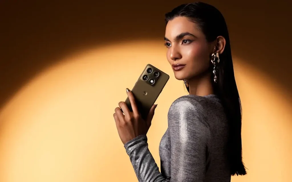 Motorola lança smartphone Signature no Brasil com sistema de áudio desenvolvido pela Bose